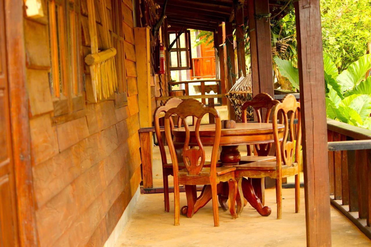 Sabaidee Guesthouse & Restaurant Nam Theun Dış mekan fotoğraf
