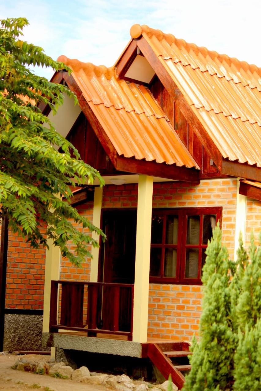 Sabaidee Guesthouse & Restaurant Nam Theun Dış mekan fotoğraf